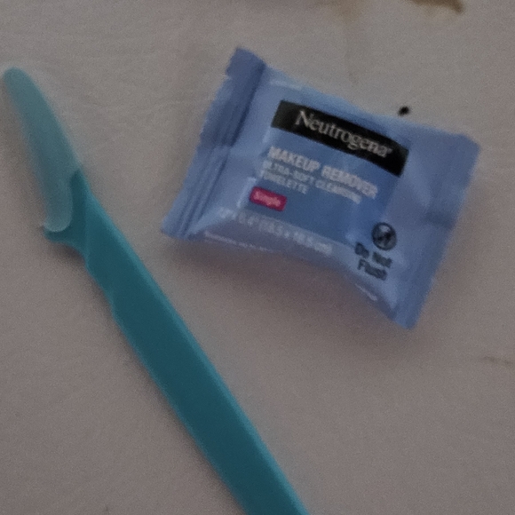 Beauty Box 13 - ALL NEW ITEMS - Picture 6 of 6